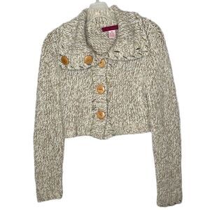 KaiselyCropped Knit Cardigan Sweater. Size Medium.